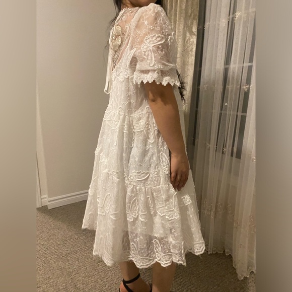 Mini white dress - Picture 3 of 3